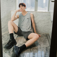 Load image into Gallery viewer, Sicilian men&#39;s clothing Hong Kong style summer thin waistcoat sleeveless t-shirt boys tide brand loose outer wear vest men trend
