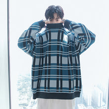 Load image into Gallery viewer, Sicilian Men&#39;s Plaid Contrasting Color Round Neck Japanese Gentle Wind Top Trend Loose Pullover Sweater Men
