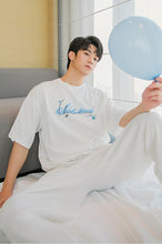 Load image into Gallery viewer, Sicilian men&#39;s summer new flocking letter embroidery T-shirt men&#39;s short-sleeved simple and loose student base shirt

