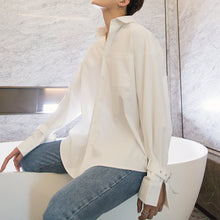 Load image into Gallery viewer, Sicilian men&#39;s spring long-sleeved white shirt male Korean version of the trend handsome men&#39;s loose white shirt jacket
