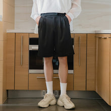 Load image into Gallery viewer, Sicilian men&#39;s summer five-point casual pants male Korean version of the trend loose wild men&#39;s tide brand black shorts
