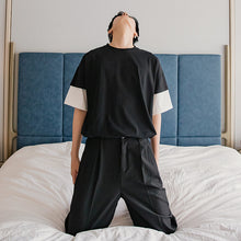 Load image into Gallery viewer, 【Limited Time Special】Black half-sleeved men&#39;s trend loose five-point sleeve men&#39;s color matching stitching short-sleeved t-shirt
