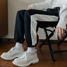 Load image into Gallery viewer, Sicilian men&#39;s spring new style leggings pants men&#39;s knitted contrast color stitching trousers loose Korean wild casual pants
