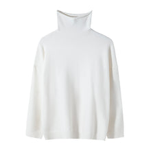 Load image into Gallery viewer, Sicilian men&#39;s autumn new solid color long-sleeved Korean trendy sweater warm base high-neck men&#39;s sweater
