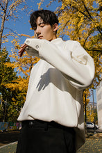 Load image into Gallery viewer, Sicilian men&#39;s lazy style trendy tops loose bottom white plus velvet thick mid-collar half-high collar sweater men

