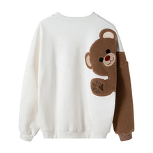Load image into Gallery viewer, Sicilian men&#39;s autumn and winter round neck long-sleeved lamb hair embroidery flocking cute bear loose lazy style sweater
