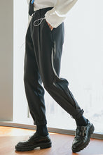 Load image into Gallery viewer, Sicilian men&#39;s spring clothes new loose-fitting pants trend all-match trousers male Korean handsome black casual pants
