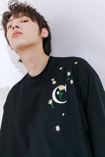 Load image into Gallery viewer, Sicilian men&#39;s 2021 new flower embroidery T-shirt men&#39;s short-sleeved ins tide brand youth t-shirt shirt
