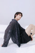 Load image into Gallery viewer, Sicilian men&#39;s shirt men&#39;s long-sleeved summer thin cardigan men&#39;s loose transparent summer sunscreen shirt breathable
