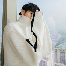 Load image into Gallery viewer, Sicilian men&#39;s winter new turtleneck sweater Korean version of the trend of contrast stitching loose wild men&#39;s sweater
