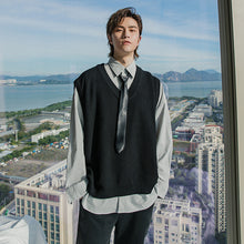 Load image into Gallery viewer, Sicilian men&#39;s college style vest men&#39;s waistcoat outer wear loose sleeveless v-neck sweater men&#39;s autumn
