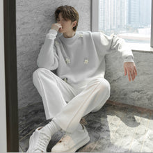 Load image into Gallery viewer, Sicilian men&#39;s fashion three-dimensional small flower embroidery pullover sweater long-sleeved loose sweater men&#39;s loose winter
