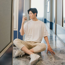 Load image into Gallery viewer, Sicilian men&#39;s clothing Hong Kong style letter printing half-sleeved men&#39;s trend five-point sleeve loose men&#39;s white short-sleeved t-shirt
