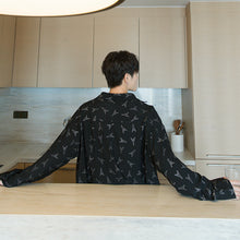 Load image into Gallery viewer, Sicilian men&#39;s spring flower shirt male Korean version of the trend handsome men&#39;s loose black long-sleeved shirt jacket
