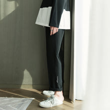 Load image into Gallery viewer, Sicilian men&#39;s black casual pants men&#39;s Korean version of the trend of men&#39;s nine-point drape loose straight-leg pants
