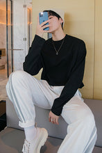 Load image into Gallery viewer, Sicilian men&#39;s spring clothes new men&#39;s loose casual inner long-sleeved men&#39;s Korean style trendy round neck bottoming T-shirt

