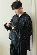Load image into Gallery viewer, Sicilian men&#39;s spring flower shirt male Korean version of the trend handsome men&#39;s loose black long-sleeved shirt jacket

