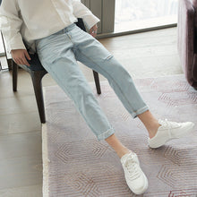 Load image into Gallery viewer, Sicilian Men&#39;s Spring Light Color Men&#39;s Casual Pants Men&#39;s Korean Style Loose Straight Hole Light Blue Jeans
