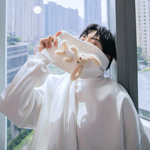 Load image into Gallery viewer, Sicilian men&#39;s Korean style lazy bear sweater men&#39;s loose round neck trend wild 2020 autumn tops
