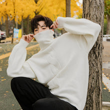Load image into Gallery viewer, Sicilian men&#39;s Korean version of the trend of young men&#39;s sweaters loose thick white turtleneck sweater men
