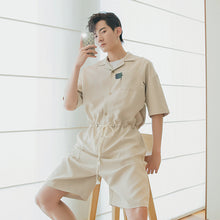 Load image into Gallery viewer, Sicilian men&#39;s summer thin five-point pants male Korean version of the trend loose boys jumpsuit straight shorts
