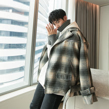 Load image into Gallery viewer, Sicilian men&#39;s autumn and winter loose short plaid woolen coat trendy men&#39;s woolen coat men&#39;s Korean version of the trend

