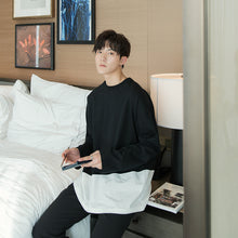 Load image into Gallery viewer, Sicilian men&#39;s spring Korean men&#39;s inner base shirt loose stitching round neck long-sleeved t-shirt men&#39;s trend
