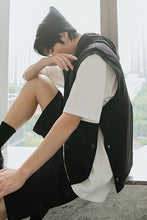 Load image into Gallery viewer, Sicilian men&#39;s bottoming black vest vest men&#39;s hooded loose personality trend outer wear sleeveless waistcoat
