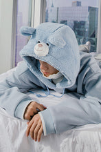 Load image into Gallery viewer, Sicilian men&#39;s winter new bear head hooded sweater trend wild loose casual lamb wool stitching top
