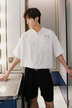 Load image into Gallery viewer, Sicilian men&#39;s summer short-sleeved white shirt male Korean version of the trend of men&#39;s loose white five-point sleeve stand-up collar shirt
