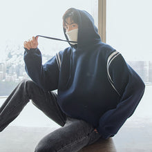 Load image into Gallery viewer, Sicilian men&#39;s winter new lazy wind hit color stitching long-sleeved loose casual sports men&#39;s hooded sweater
