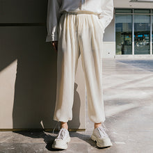 Load image into Gallery viewer, Sicilian men&#39;s spring nine-point casual pants men&#39;s Korean version of the trend of all-match pits loose loose feet sports pants
