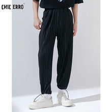 Load image into Gallery viewer, Sicilian men&#39;s 2021 new casual pants men&#39;s summer thin section youth wild handsome little feet pleated pants
