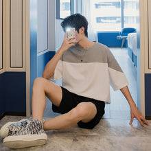 Load image into Gallery viewer, Sicilian men&#39;s summer Hong Kong style short-sleeved men&#39;s tide brand trend men&#39;s loose five-point sleeve design sense stitching t-shirt
