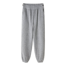 Load image into Gallery viewer, Sicilian men&#39;s winter new corduroy casual pants loose wild trousers youth Korean sports trousers
