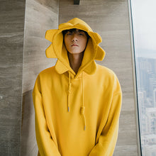 Load image into Gallery viewer, Sicilian men&#39;s autumn and winter models solid color loose top design cute hat solid color youth hooded sweater
