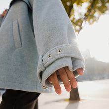 Load image into Gallery viewer, Sicilian men&#39;s men&#39;s short woolen coat men&#39;s Korean version of the trend of winter loose haze blue woolen coat men
