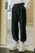 Load image into Gallery viewer, Sicilian men&#39;s spring all-match casual pants men&#39;s Korean version of the trend of young people loose drawstring ankle pants
