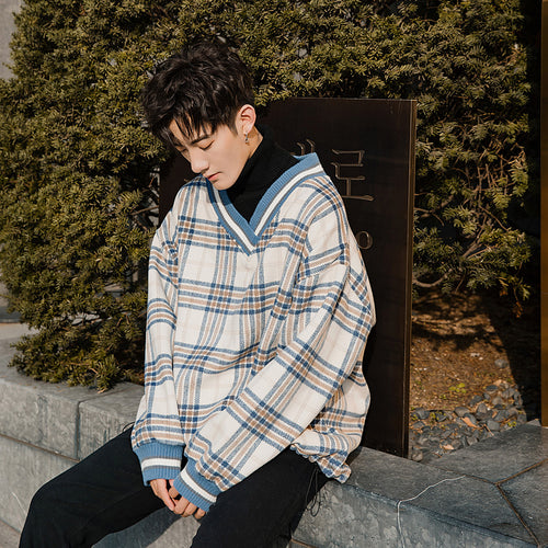 【Spot quick delivery】Tops Korean style trendy boys loose woolen plaid V-neck sweater men's trend