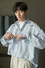 Load image into Gallery viewer, Sicilian men&#39;s small fresh blue striped shirt men&#39;s Korean version of the trend loose men&#39;s long-sleeved shirt jacket
