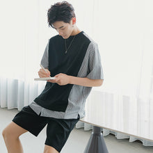 Load image into Gallery viewer, Sicilian men&#39;s summer short-sleeved men&#39;s tide brand trend loose men&#39;s half-sleeved design sense striped stitching t-shirt
