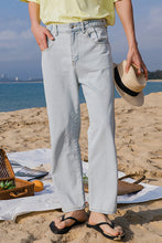 Load image into Gallery viewer, Sicilian men&#39;s light-colored jeans men&#39;s 2021 new summer straight and versatile Korean casual loose trousers
