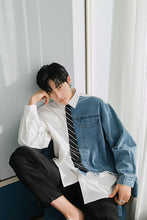 Load image into Gallery viewer, Sicilian men&#39;s spring new design sense denim stitching Korean loose handsome college style shirt men&#39;s long sleeves
