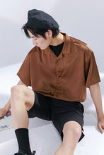 Load image into Gallery viewer, Sicilian men&#39;s 2021 new letter embroidery loose casual short-sleeved shirt men&#39;s summer solid color half-sleeved shirt
