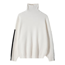 Load image into Gallery viewer, Sicilian men&#39;s winter new turtleneck sweater Korean version of the trend of contrast stitching loose wild men&#39;s sweater
