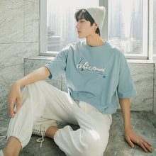 Load image into Gallery viewer, Sicilian men&#39;s summer new flocking letter embroidery T-shirt men&#39;s short-sleeved simple and loose student base shirt
