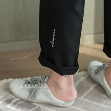 Load image into Gallery viewer, Sicilian men&#39;s black casual pants men&#39;s Korean version of the trend of men&#39;s nine-point drape loose straight-leg pants
