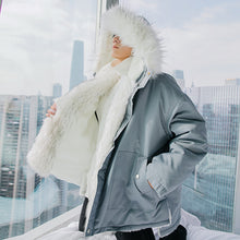 Load image into Gallery viewer, Sicilian men&#39;s winter new style youth thick fur collar cotton-padded jacket trend loose Korean handsome men&#39;s jacket
