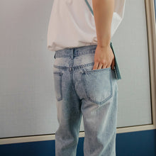 Load image into Gallery viewer, Sicilian men&#39;s summer loose straight casual pants men&#39;s Korean version of the trend of men&#39;s nine-point light blue jeans
