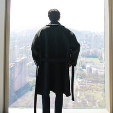 Load image into Gallery viewer, Sicilian men&#39;s black mid-length woolen coat loose Korean style trendy handsome men&#39;s versatile coat

